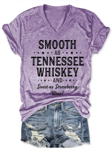 Funny Saying Smooth As Tennessee Whiskey And Sweet As Strawberry Wine Casual Short Sleeve T-Shirt