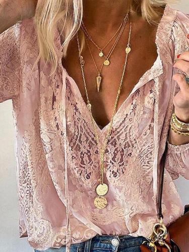 V neck lace pullover top