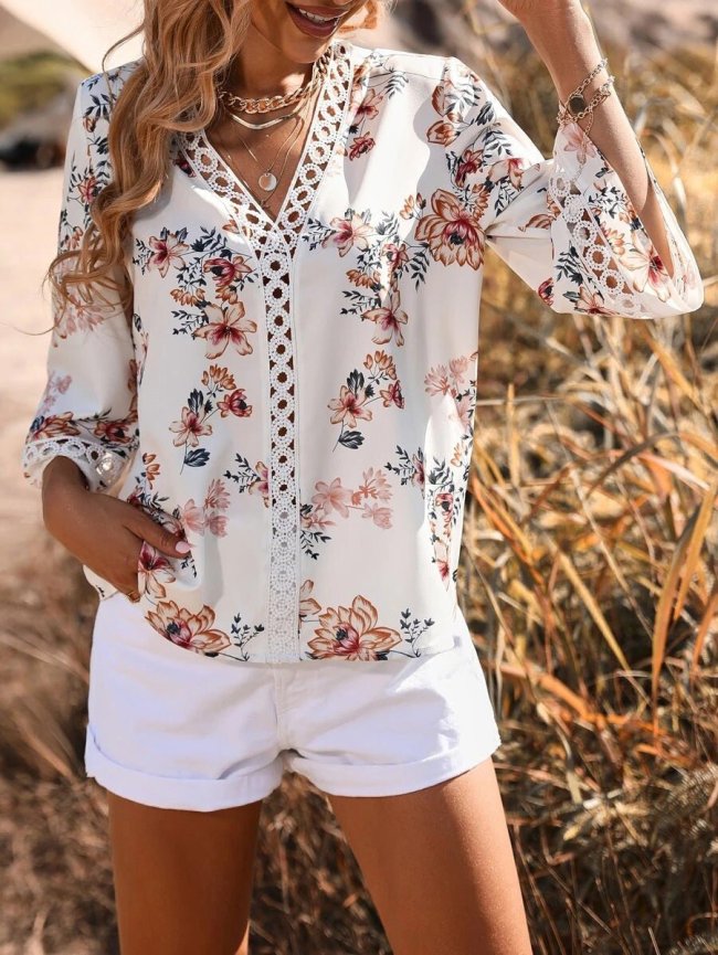 Women's Blouses V-Neck Printed Panel Lace Flare Sleeves Blouse