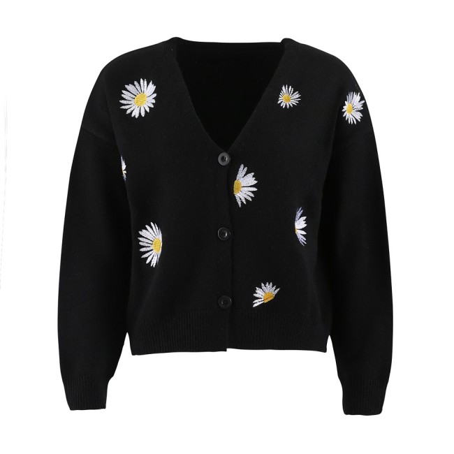 Women's Sweater Embroidered Floral Pattern Single Breasted Knit Cardigan Sweater