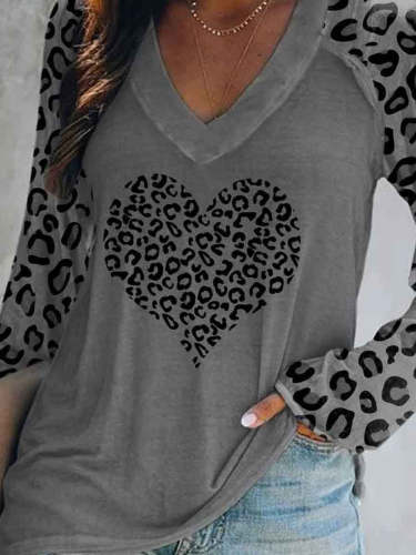 Women's Leopard Print Long Sleeve V-Neck T-Shirt