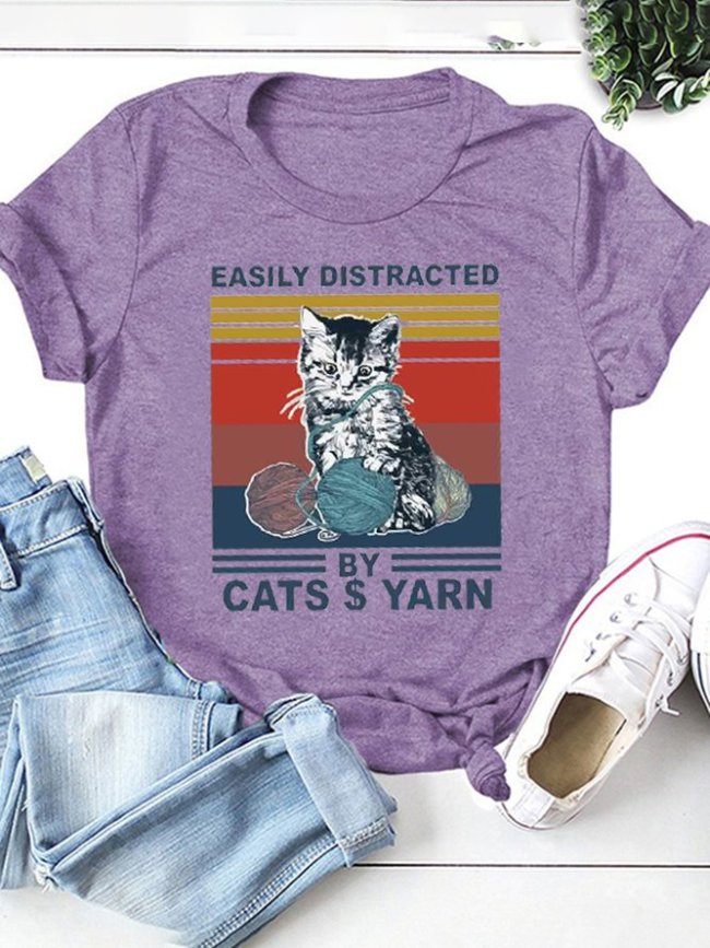 Easily Distracted By Cat ￥ Yarn Graphic Tee