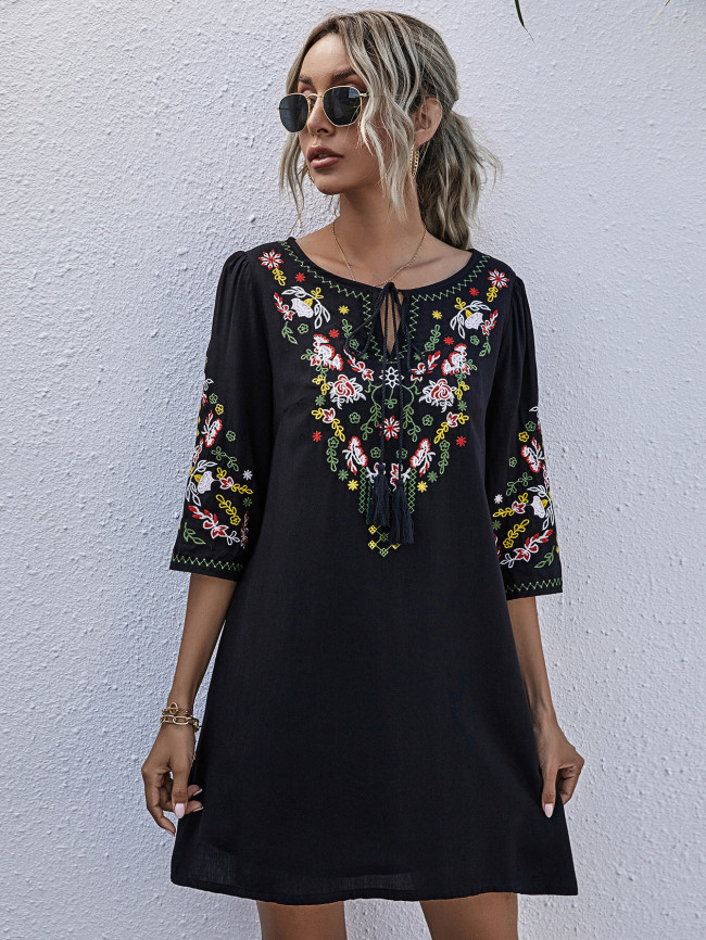 Women's Boho Dress Crew-Neck A-Line Long Sleeve Embroidery Floral Mini Dress