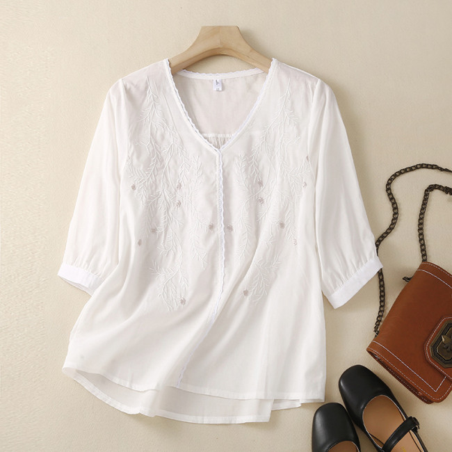 Women's Cotton Linen Blouse V-Neck Embroidery Floral Pattern Mid Sleeve Light Weight Top