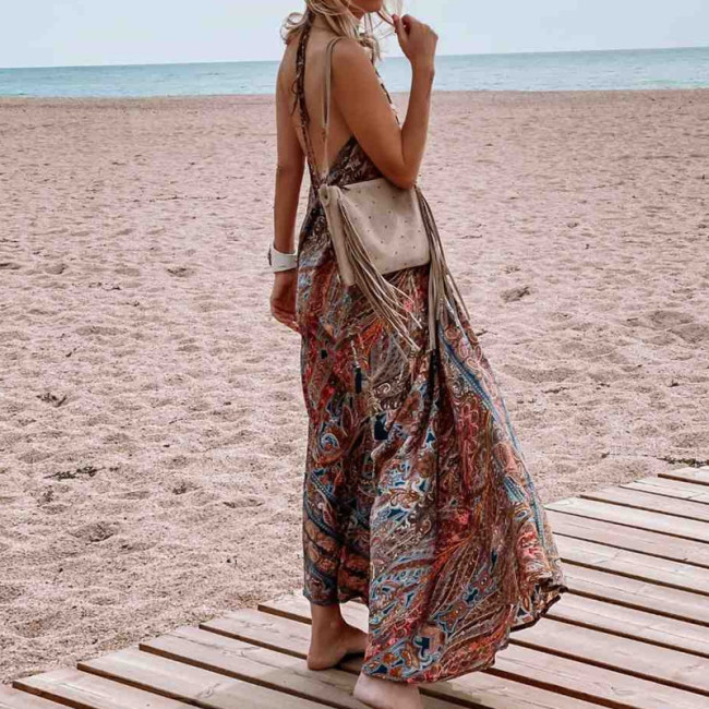 Women's Bohemian Dress Floral Printed Halterneck V-neck Boho Maxi Backless Beach Dress