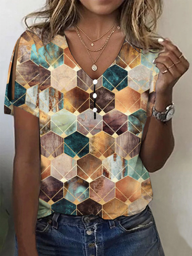Women's Retro Geometric Print Tee Casual V-Neck T-Shirts