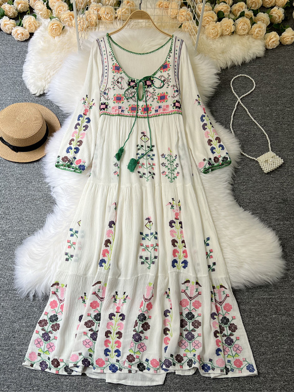 Women's Bohemian Dress Ethnic Embroidered Floral Crew-Neck Mini Dress
