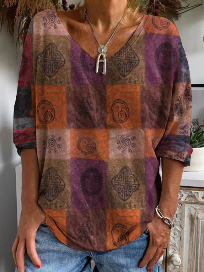 Women's Tribal Print T-Shirts Casual V-Neck Long Sleeve Abstract T-Shirt