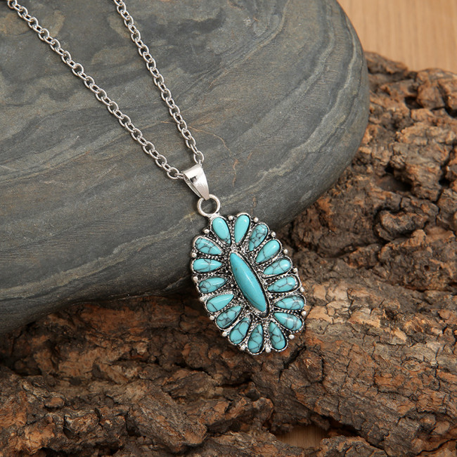 Retro Western Turquoise Pendant Necklace Tribal West Cowgirl Necklace