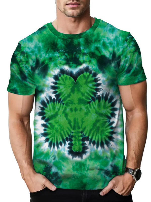 Men's St. Patrick's Day Holiday T-Shirt Full Print Clover Floral Crew-Neck T-Shirt