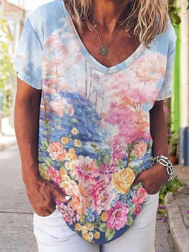 Women's 2024 Spring Summer V-Neck Floral Print Tee Loose Vintage Retro T-Shirt