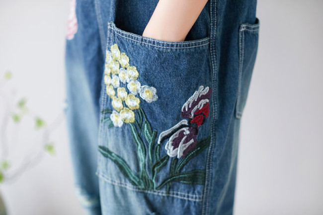 Women's Retro Embroidery Floral Denim Jumpsuit Overall Loose Workwear Jumpsuit for Street School