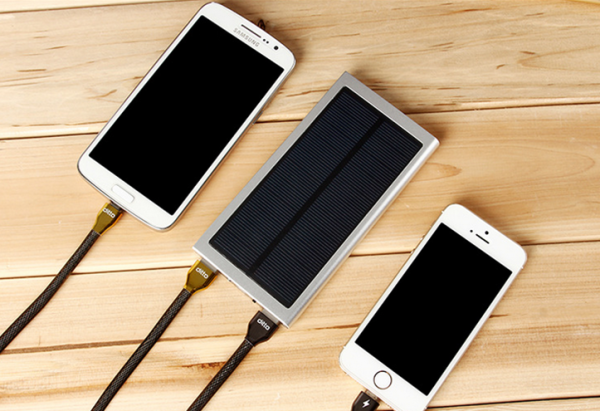 Super slim 10000 mah slivery pink golden solar power bank with dual USB charger battery