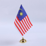 Custom in bulk mini national pirate top table flag stand set wholesale