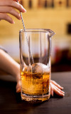 700 ml Thick Bottom Seamless Lead Free Hand-cut Crystal Mixing Glass Professional Cocktail Mixing Glass