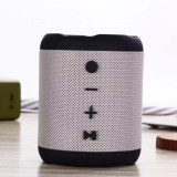 Factory wholesale outdoor wireless waterproof fabric cylinder wireless speaker