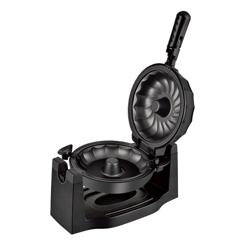 Rotated Bundt cake maker