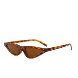 20633 Superhot 2018 Fashion Cateye Sun glasses Women Rivet Retro Vintage Small Cat Eye Sunglasses