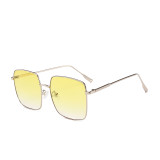 Superhot Eyewear 21833 New Oversized Fashion Women Men Brand Designer Sun glasses Retro Shades Big Square Metal Sunglasses