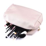 custom eco-friendly waterproof PU leather cosmetic bag small make up bags with logo stamping