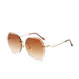 10135 Superhot Eyewear 2019 Fashion Ladies Sun glasses Shades Rimless Women Sunglasses