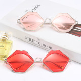 12632 Superhot Eyewear 2019 Fashion Lip Shape Women Sunglasses