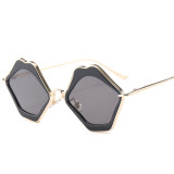 12632 Superhot Eyewear 2019 Fashion Lip Shape Women Sunglasses