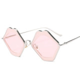 12632 Superhot Eyewear 2019 Fashion Lip Shape Women Sunglasses