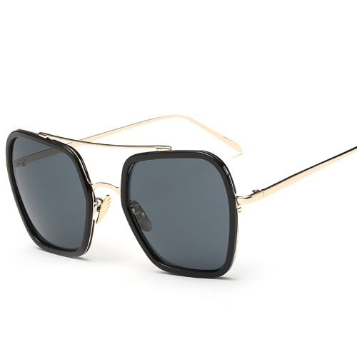 Superhot Fashion Women Square Sunglasses Vintage Brand Coating Women Sun Glasses Metal Frame Outdoor Oculos De Sol 142401