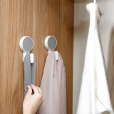 Hot sale Amazon Directly Ready To Ship Strong Waterproof No Dril Plastic Wall Hook White
