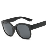 The Korean version of super light TR90 polarized sunglasses are all-match block the sun 95501