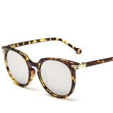 Female General New Classic Fashion Color Film Sunglasses 80801