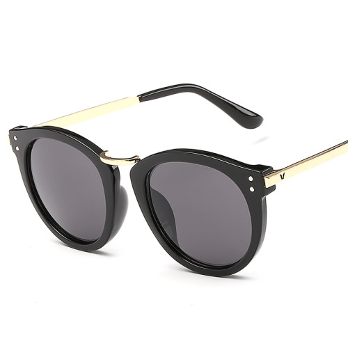 Superhot New Street Fashion Sunglass Hipster Sunglasses Brand Sun Shades UV400 Protect gafas de sol mujer 141801