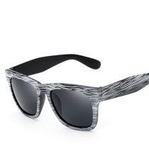 162101 Superhot PC Frame Wood Sunglasses Factory Polarized Bamboo Style Sun Glasses Female UV400 Reflection Lens Eyewear