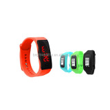 2020 Fashion Cheap Silicone Lcd Digital Wrist Pedometer Watches