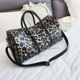 Leopard Print Personalized PU Leather Large Capacity Light Weight Waterproof Travel Bag Women Yoga Gym Sports Bag
