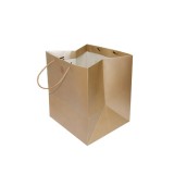 Eco-friendly Wholesale  Large Size Cardboard Paper Large-capacity with Clear Window paper bag with paper handle