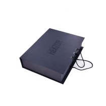 High-grade Black Kraft Paper Box Hot Stamping Foil Custom Logo Luxury Handheld Gift Box