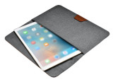 11 inch 13 inch 15 inch Lightweight Nylon Notebook Sleeve PU Leather Laptop Sleeve Bag With Stand