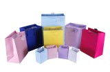 Flower Gift bag colorful butterfly gift bags Factory Price with 157 / 170/ 190 / 210 g art paper for season holidays