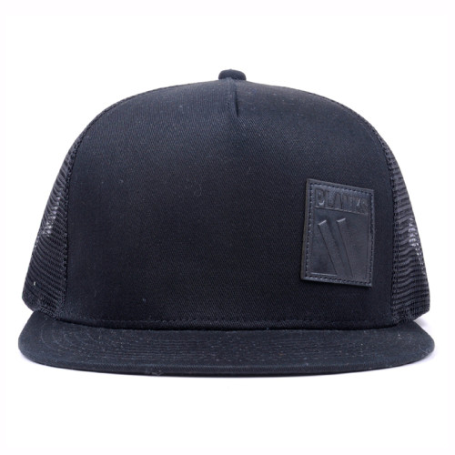 Custom Flat Bill Snapback Mesh Trucker Cap with Leather Patch