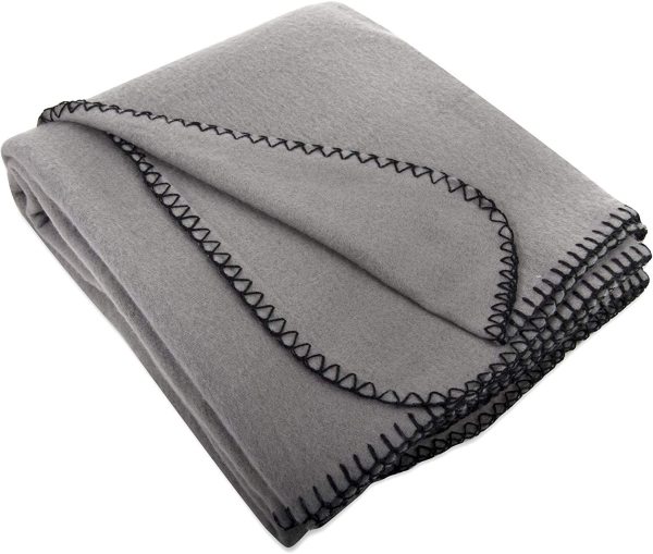 Gray Color  Polar Fleece  Microfiber DTY  Throw Blanket With  Embroidery Logo