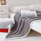 Sherpa Fleece Throw Blanket Winter Warm Soft Fuzzy Reversible Lightweight Blanket for Couch, Sofa and Bed