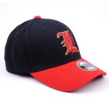 New fashion fitted baseball hat wirh sticker label logo