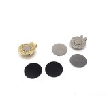 Holding Black/Silver Ball Marker Steel Magnetic Golf Hat Clip