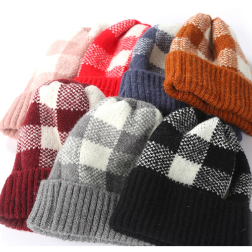 Fashion acrylic winter hats beanie/wholesale beanie custom knit acrylic beanie