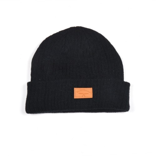 Design leather patch logo pattern knitted hat custom winter hats