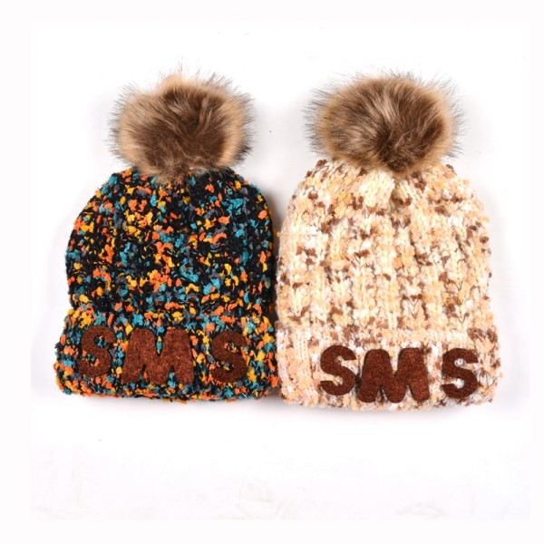 Wholesale custom polar fleece pom pom beanie for women