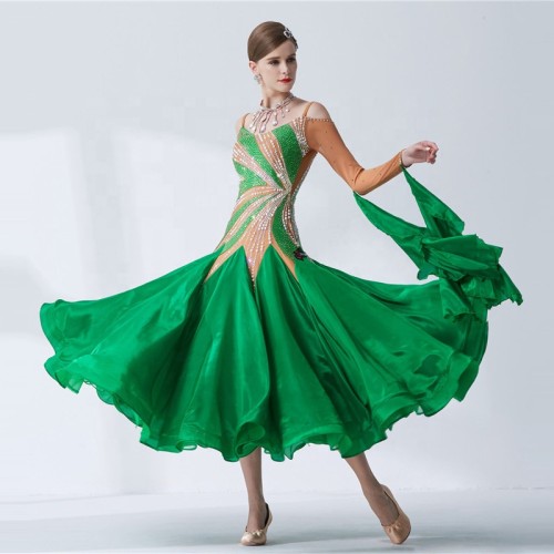 B-19289 Carnival new national standard ballroom dresses latin dance competition ballroom dance waltz dress pearl silk skirt