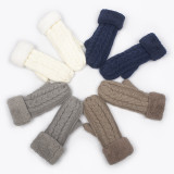 Wholesale jacquard mittens with fleece linen thicken winter mittens for adult plain solid color fleece mitten pattern